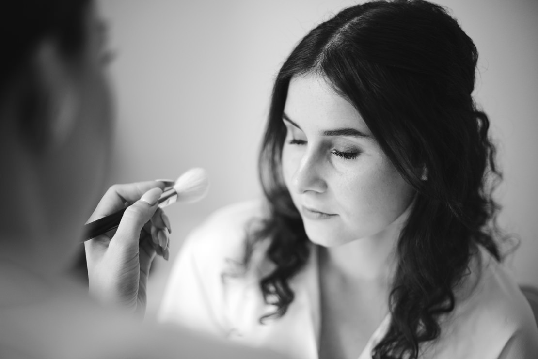 MARIAGE BOHÈME VÉGÉTAL AU CHÂTEAU DE VUISSENS photographe mariage geneve monika breitenmoser